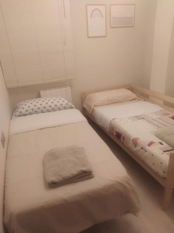 Apartamento En Viladecans Cerca Del Aeropuerto Extérieur photo