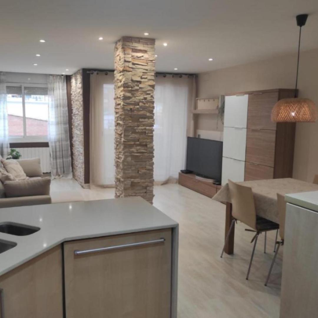 Apartamento En Viladecans Cerca Del Aeropuerto Extérieur photo